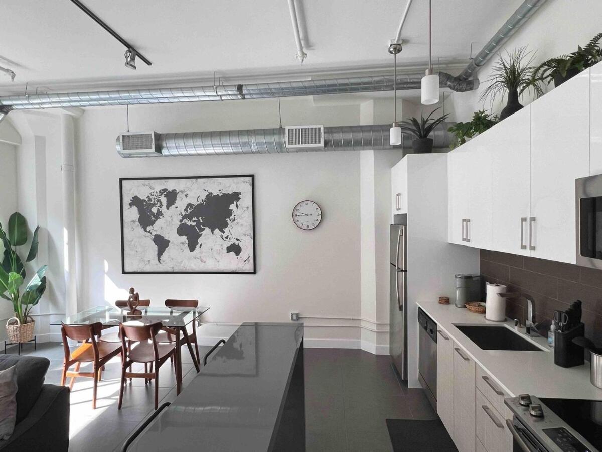 Modern Loft-rooftop Pool, Spa, Gym & Free Parking * Los Ángeles