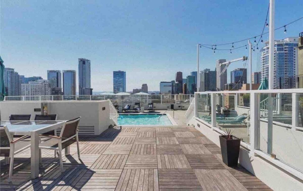 Modern Loft-rooftop Pool, Spa, Gym & Free Parking Los Ángeles